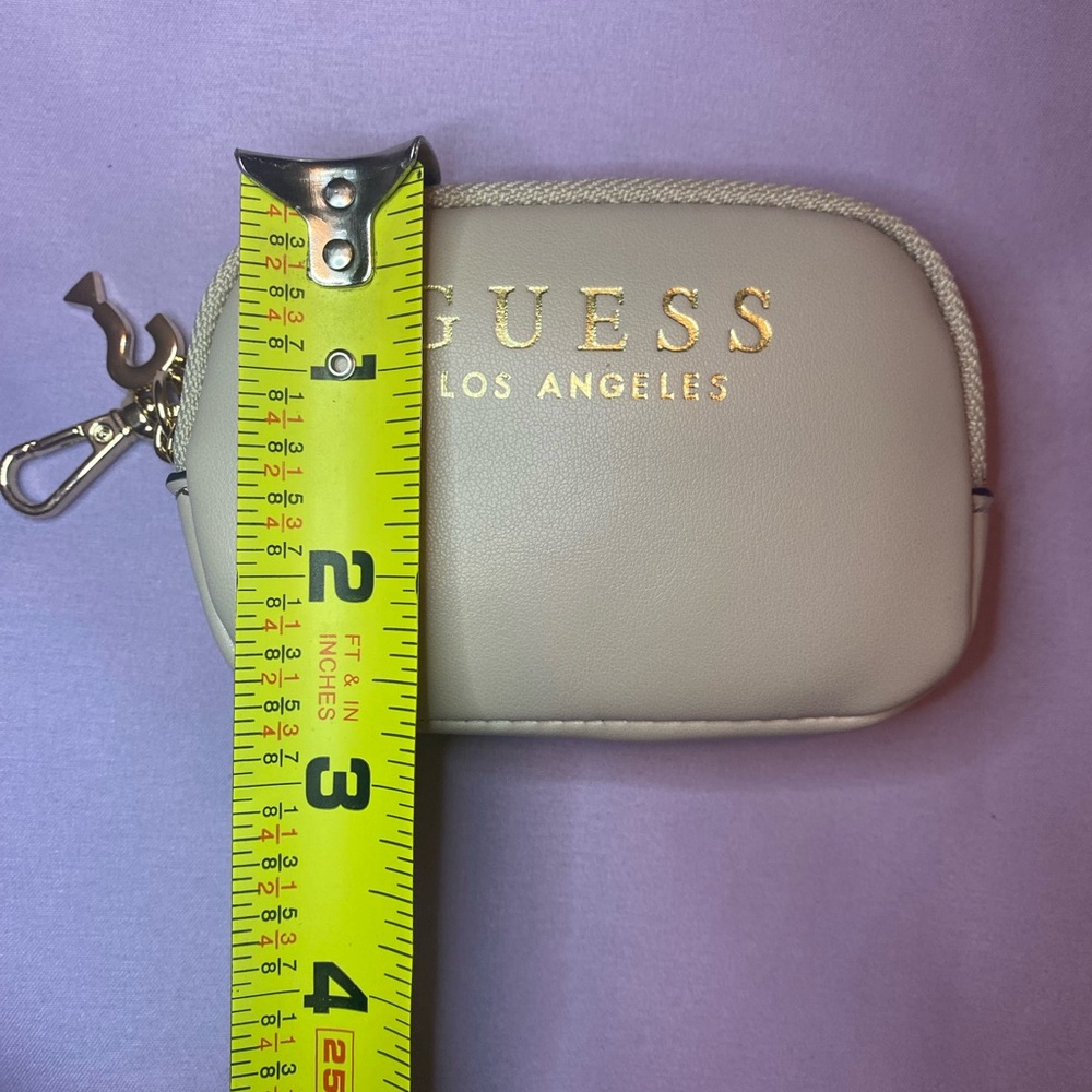 Guess tan and gold coin purse - Picture 3 of 7